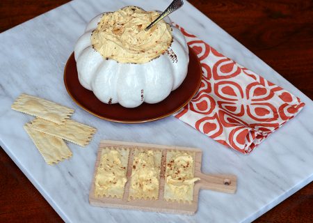 Pumpkin Cheesecake Dip with La Panzanella Croccantini crackers